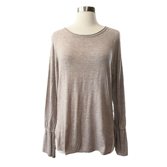 14th & Union Sweater Women's Size M Tan Round Neck Flared Long Sleeve Side Slits - Picture 1 of 7